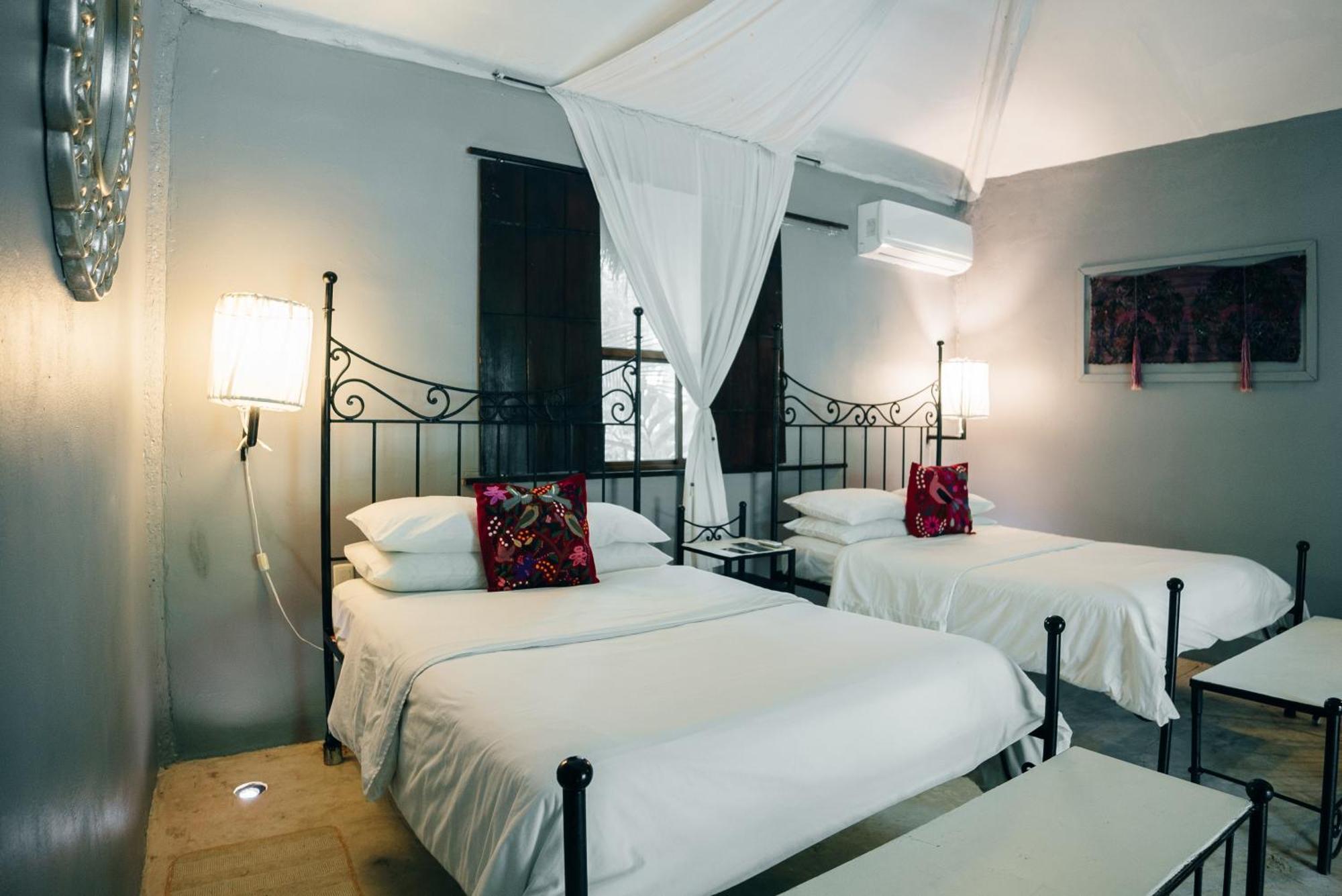 Piedra De Agua Palenque Hotel Ngoại thất bức ảnh