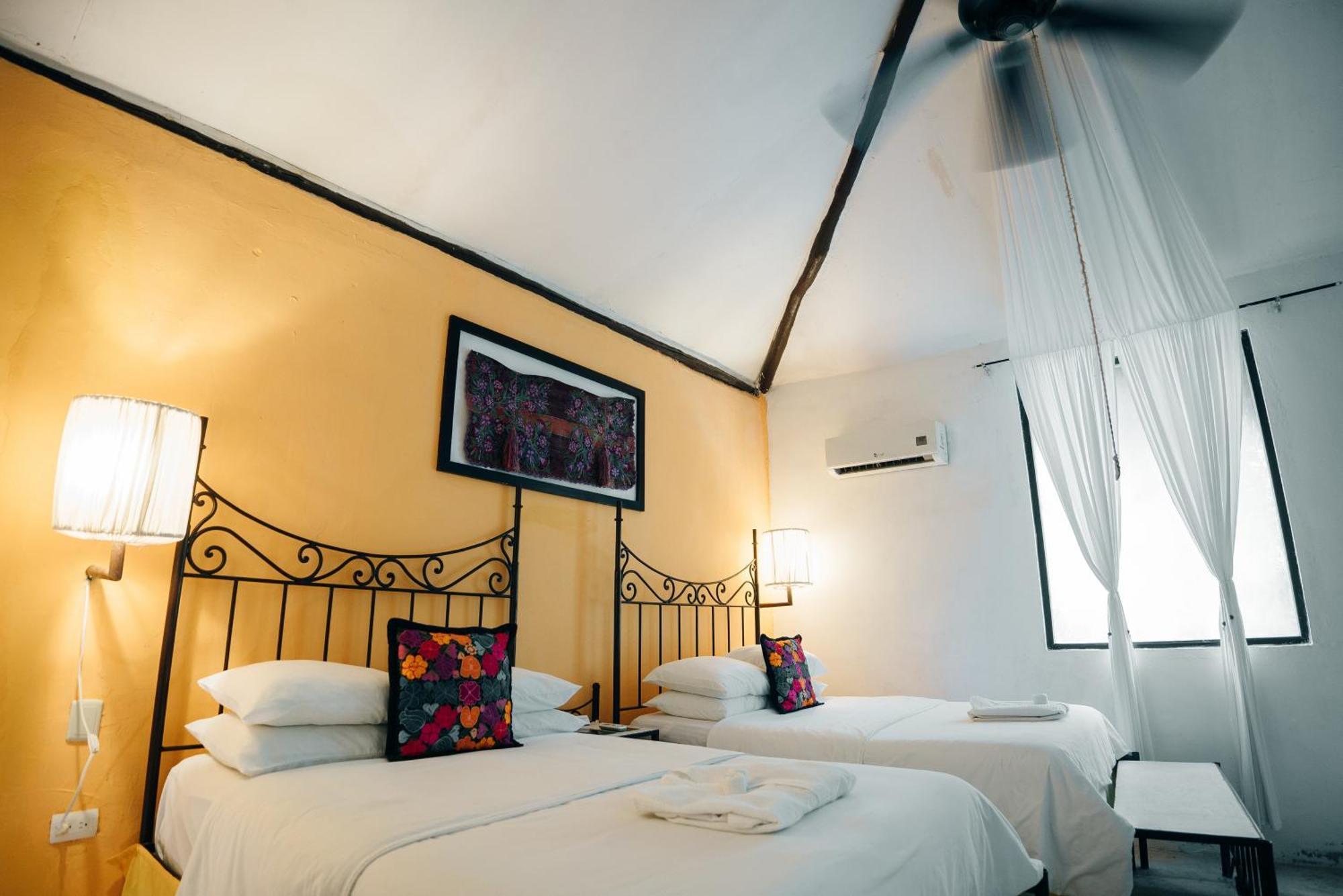 Piedra De Agua Palenque Hotel Ngoại thất bức ảnh